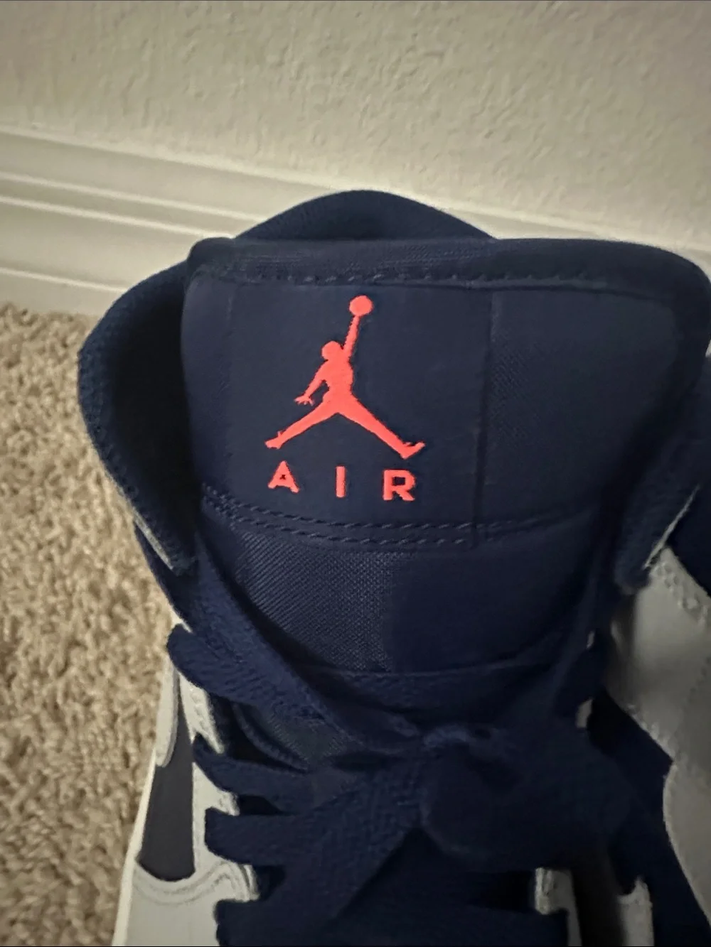 Jordan 1 Retro High OG Sneakers Mens size 8